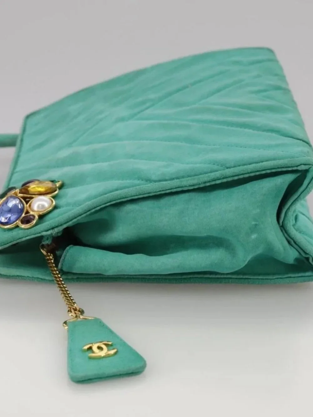 CHANEL V stitch Shoulder Bag Nylon Green Gold CC Auth 107879